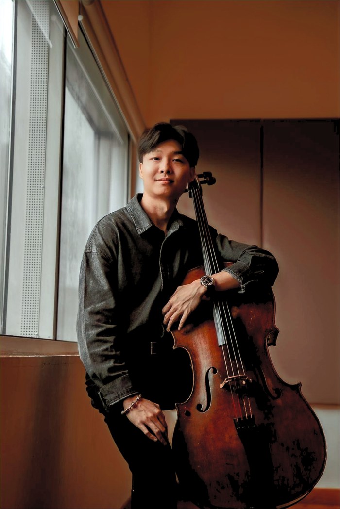 A Bowed Strings cello instructor with his cello